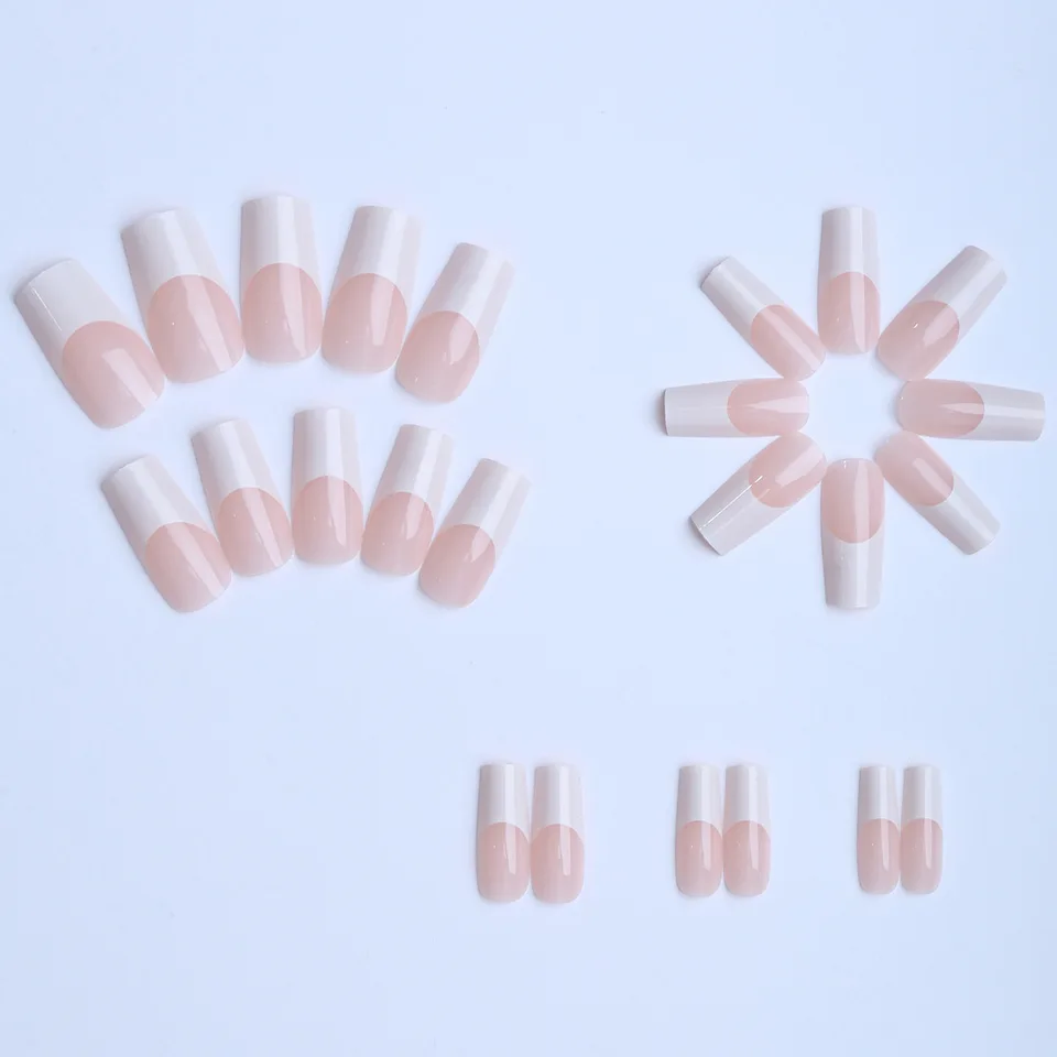 24 uñas postizas francesas blancas simples, ataúd mediano, nude, estilo moderno 3