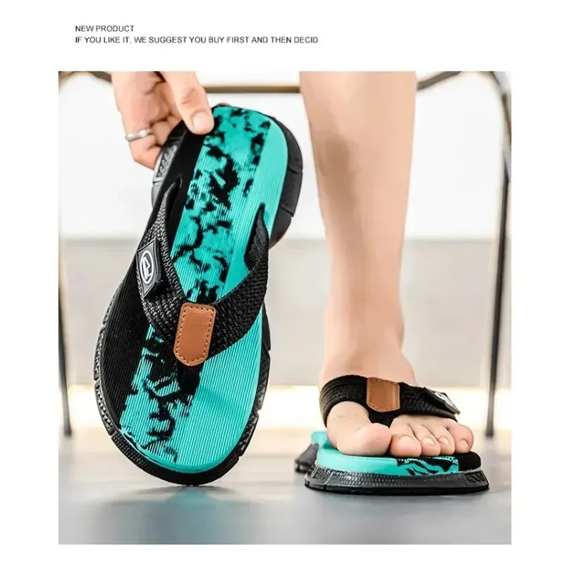 2025 Sandalias de moda para hombre, novedad de verano, antideslizantes para exteriores, para playa, uso doméstico, Tanga, zapatillas deportivas informales de ocio, tacón plano transpirable