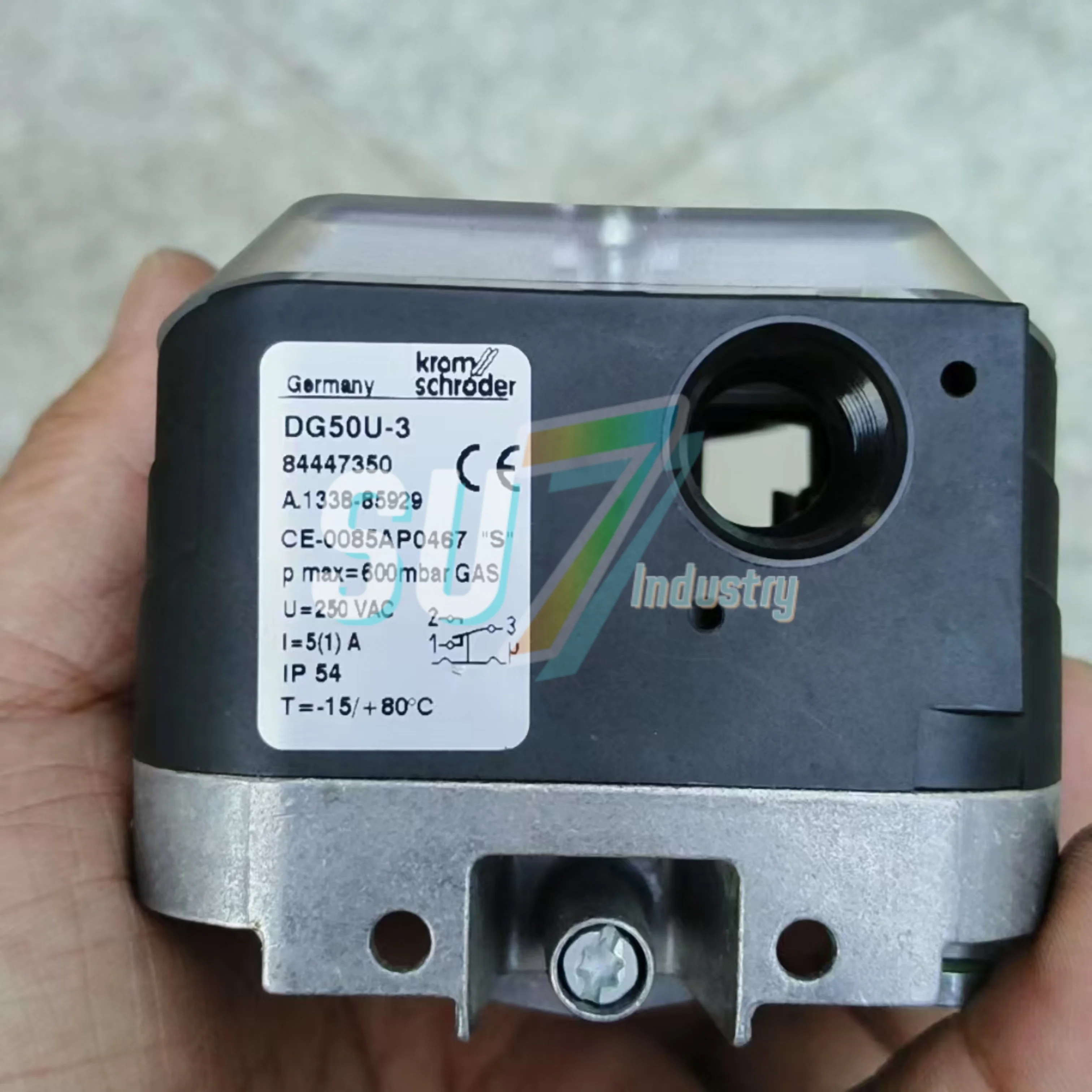 DG6UG-3 DG50U-3 圧力スイッチ 新品オリジナル