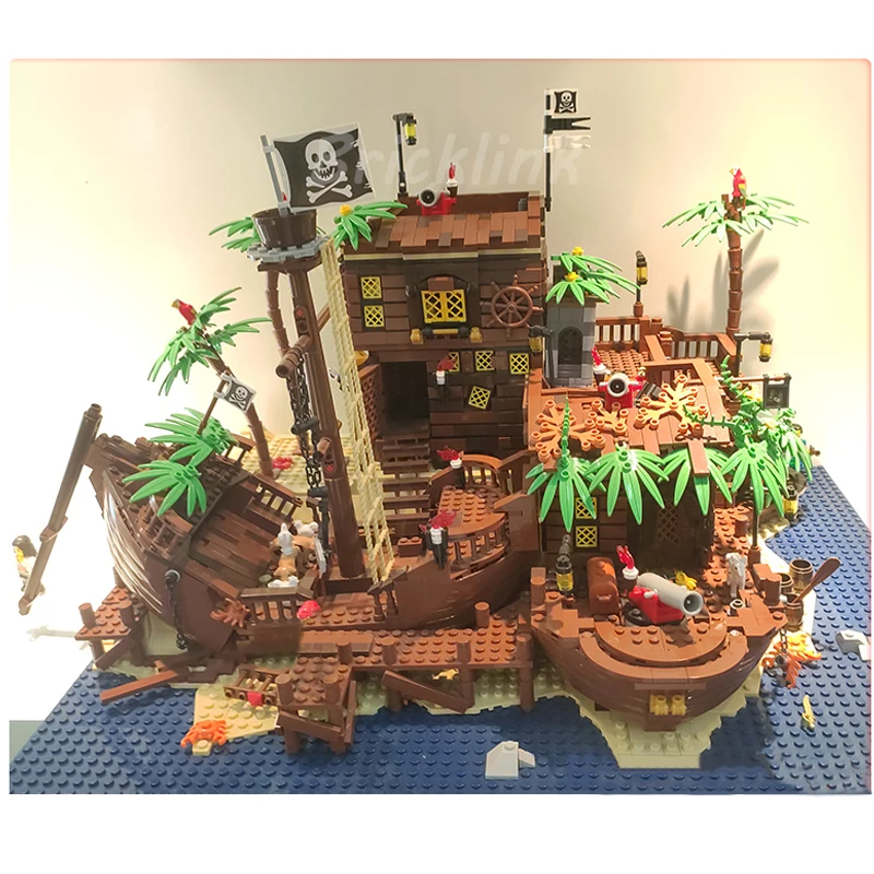 브릭링크 아이디어 MOC 바라쿠다 베이 해적 세트 호환 21322 3250PCS 시티 배 집 건축 블록 장난감 성인용 선물
