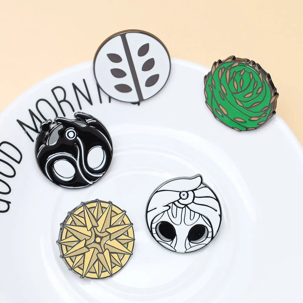 6pcs/set Anime Hollow Knight Enamel Pins Metal Brooches Game Cartoon Badge for Women Men Backpack Bags Badge Kids Gifts