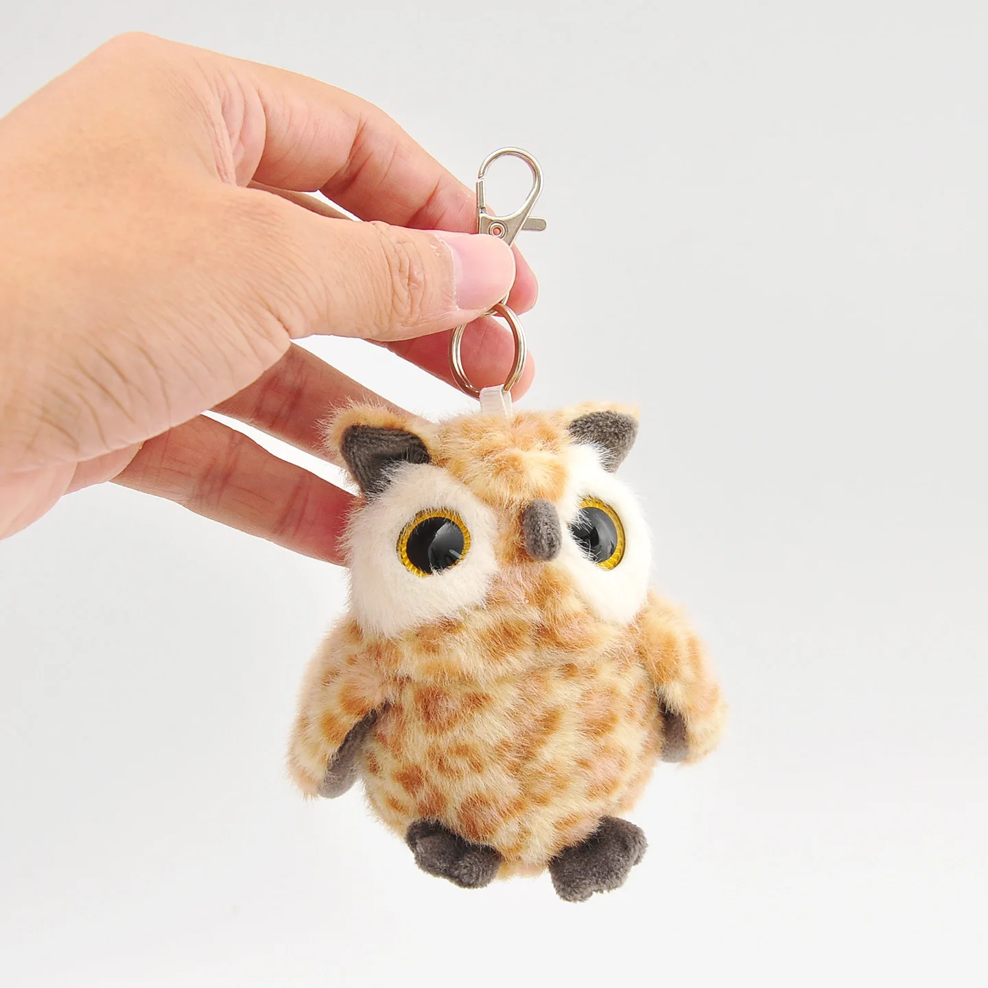 Realistic Owl Plush Bag Pendant Keychain Cute Stuffed Zoo Animal Doll with Lobster Clasp Fluffy Nice Claw Machine Doll Gift view 6