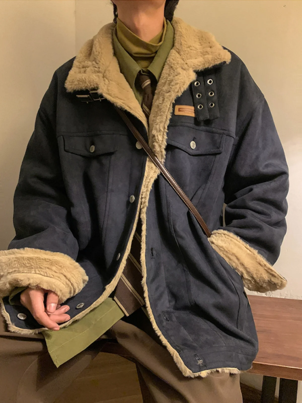 2025 Winter New Men's Casual Loose Suede Fleece Lined Thickened Dark Blue Khaki Gray Workwear Turn-down Collar Jacket