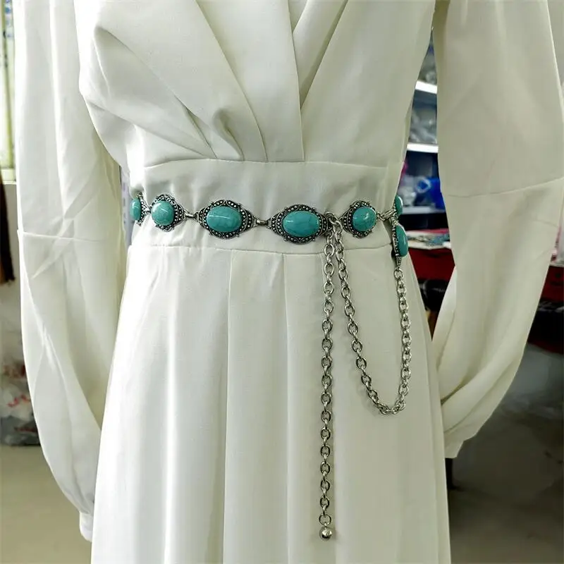 Women's Western Oval Concho Turquoise Stone Chain Belt Silvertone Metal Waist Chain Retro Boho Cowgirl Outfit Accessories Cowboy