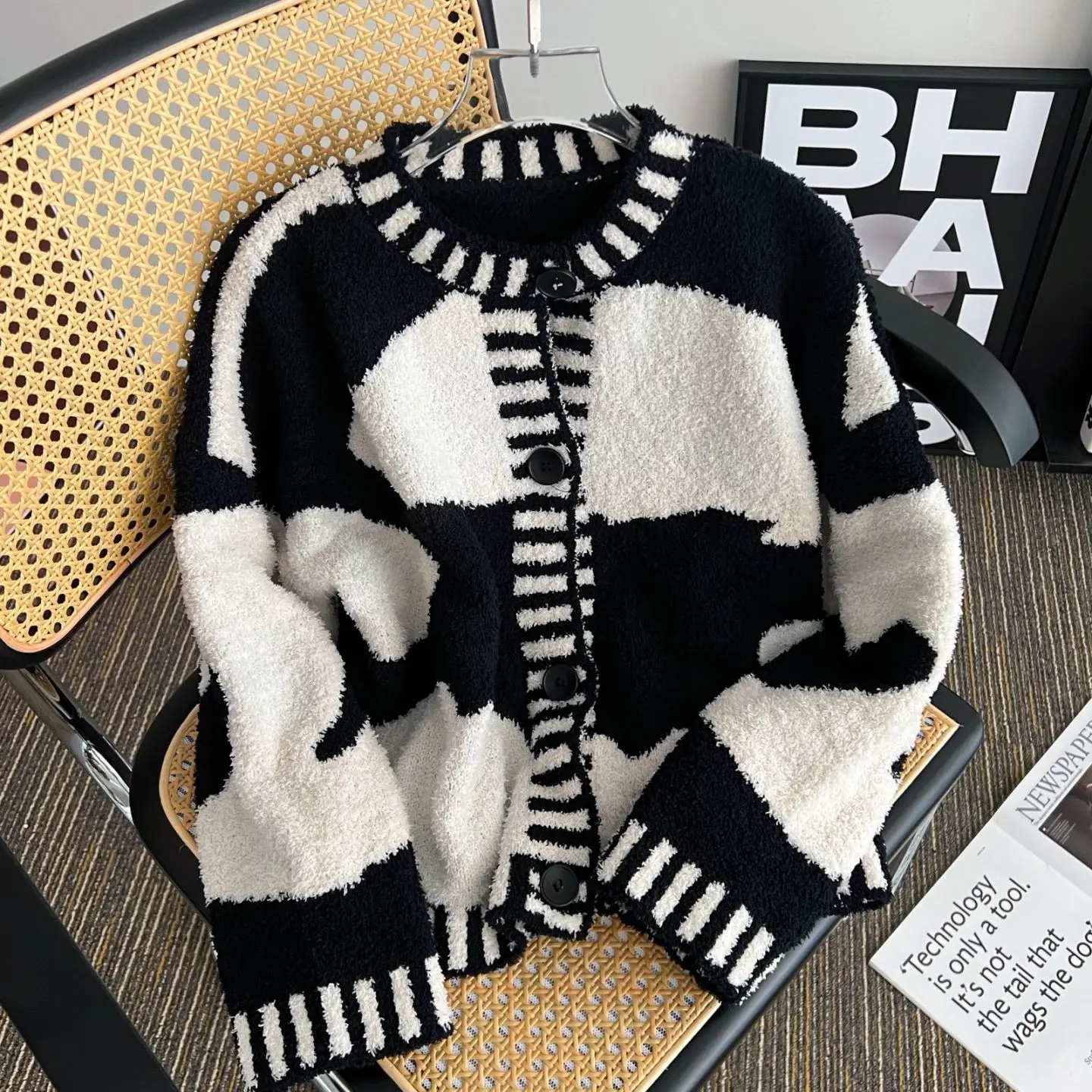 

Women Knitted Cardigan Autumn Winter Korean FashionO Neck Single Breasted Sweater Coat Elegant Office Ladies Black Print Clothes