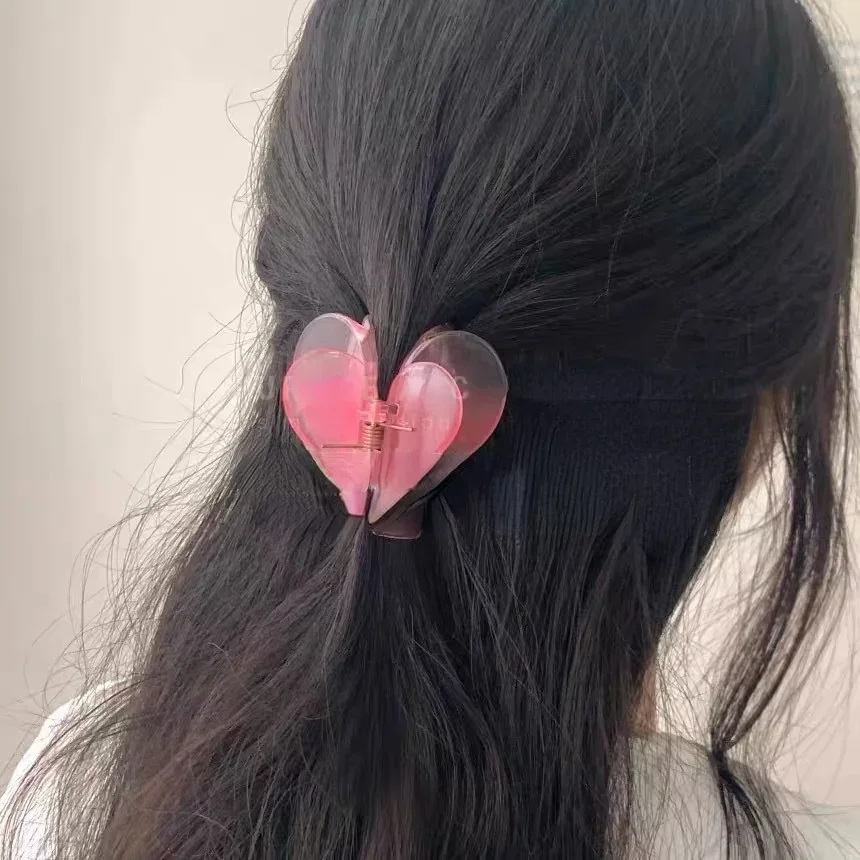 

2022 New Fashion Double Layer Love Hair Claw Transparent Pink Resin Heart Hair Clip HairClaw for Women Girl Hair Accessories