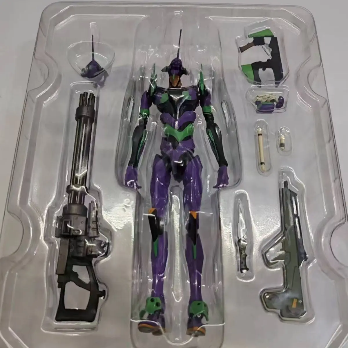 

Фигурка Unit-01 может достичь суставов и очень подвижная модель, фигурка, игрушка