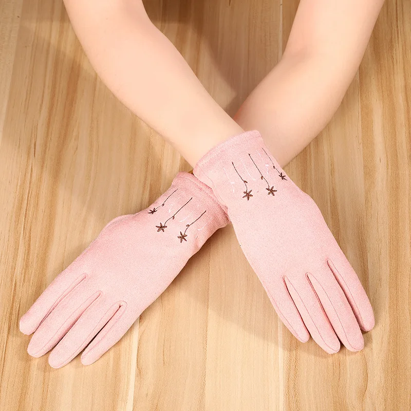 New Autumn And Winter Women Thicken Keep Warm Embroidery Suede Gloves Drive Cycling Cute Lovely Elegant Windproof Soft