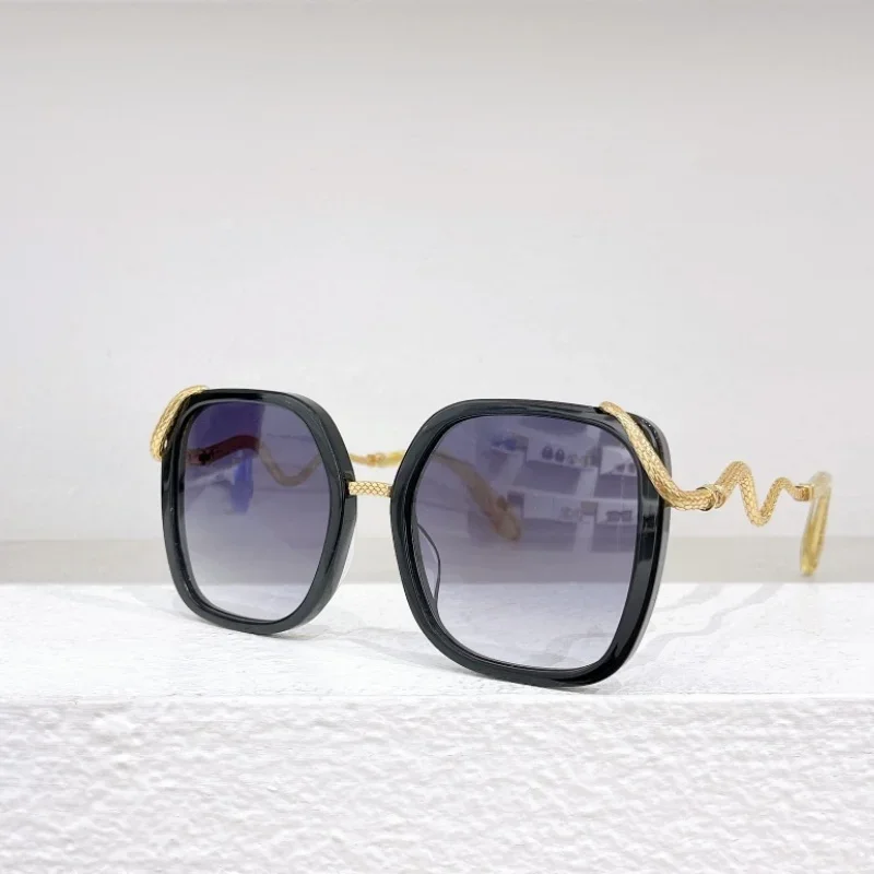 

Women sunglasses outdoor Business Travel Square Titanium Frame hig quality Beauty Fashion brand Designer UV400 Luxury sunglasses