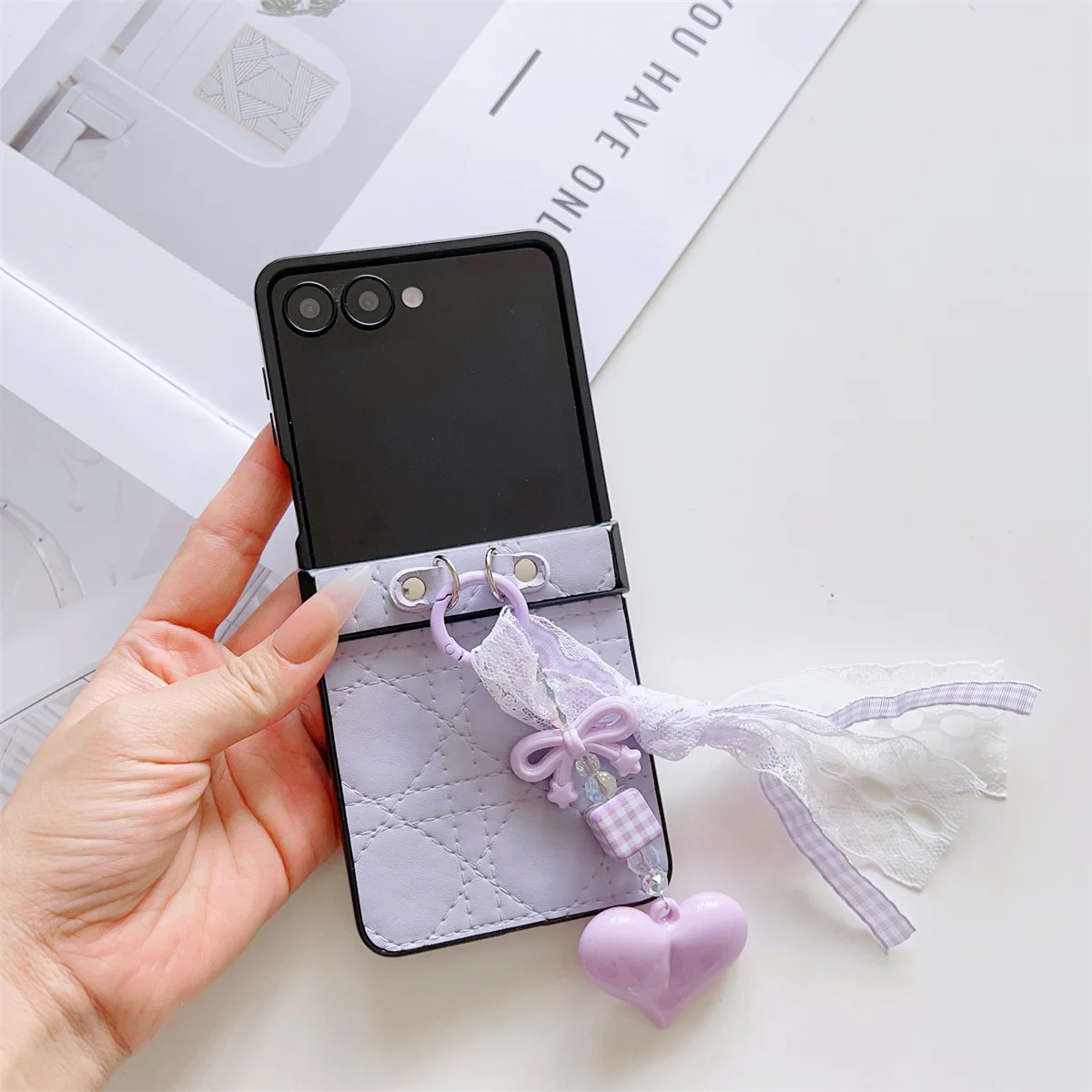 PU-Leder Love Flower Handgelenkschlaufe Handyhülle für Samsung Galaxy Z Flip 7 6 5 4 3 5G Flip7 FE Scharnierschutz stoßfeste Abdeckung