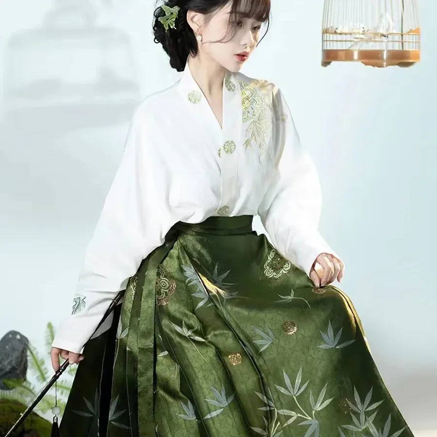 Hanfu Horse Face Skirt Chinese Style Costume Mamianqun Ming Dynasty Weaving  Chinese Dress Vest Skirt