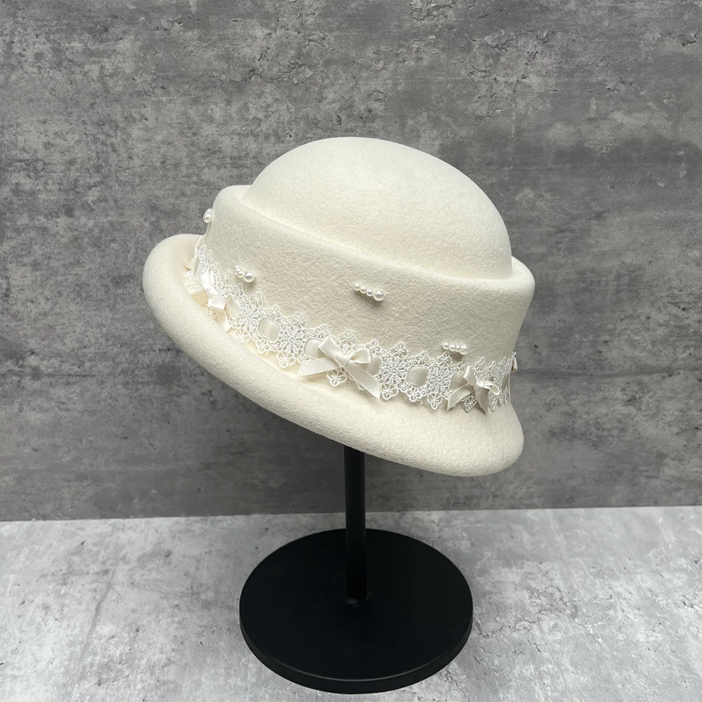 French Light Luxury Lace Bow Pearl Fisherman Hat High Quality Australian Wool Berets Hat Fashion Elegant Small Fragrance Hat
