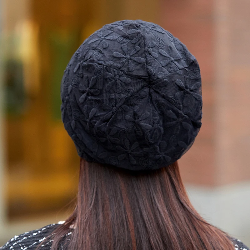 2024 Spring Summer Thin Cotton Lace Women Skullies Beanies Lady Fashion Lace Design Hats For Girl Turban Caps Chemo Cancer Hat