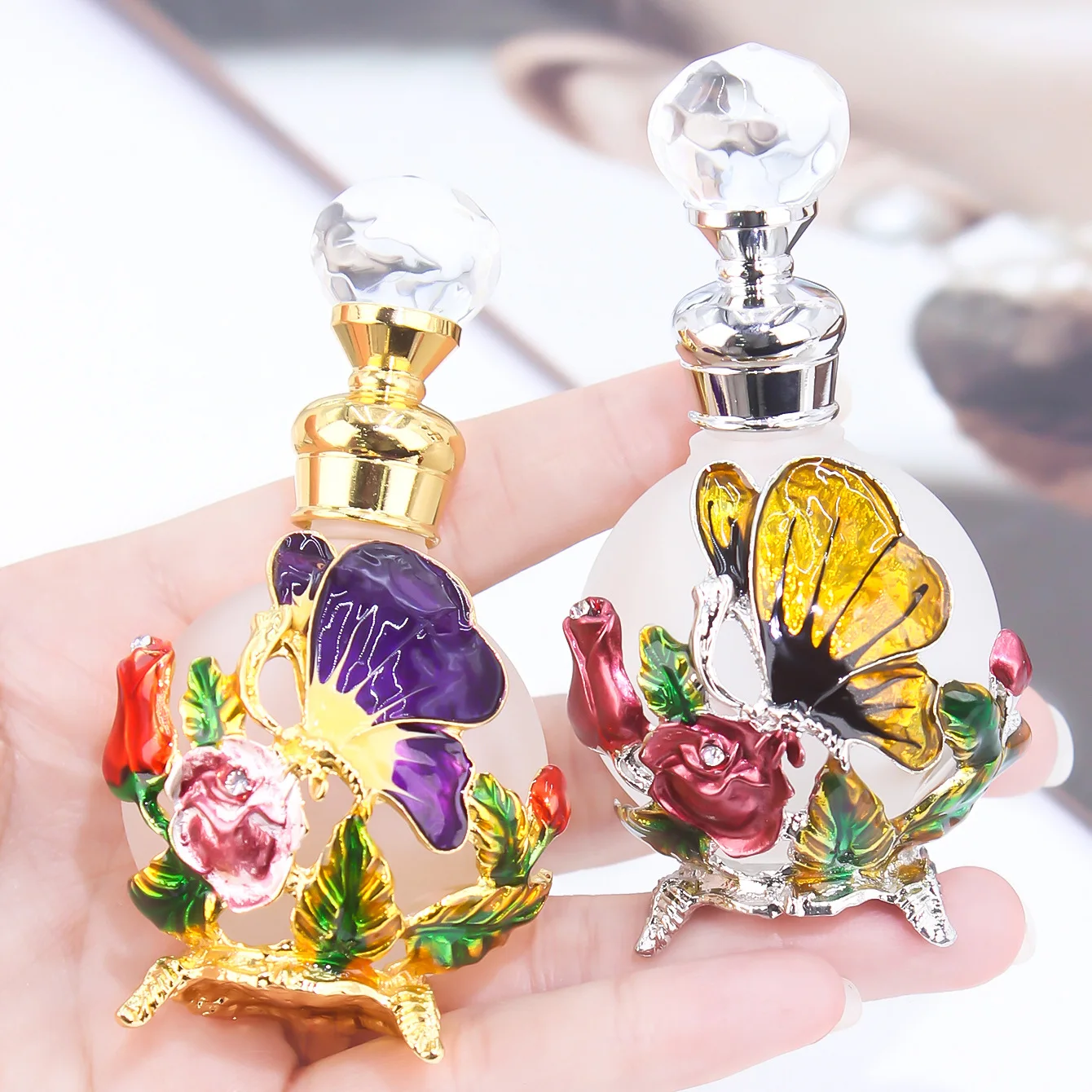 2PCS High Grade Dubai 25ML Thick Glass Vacuum Perfume Bottle Butterfly Shape Refillable Essential Oil Storage Vessel