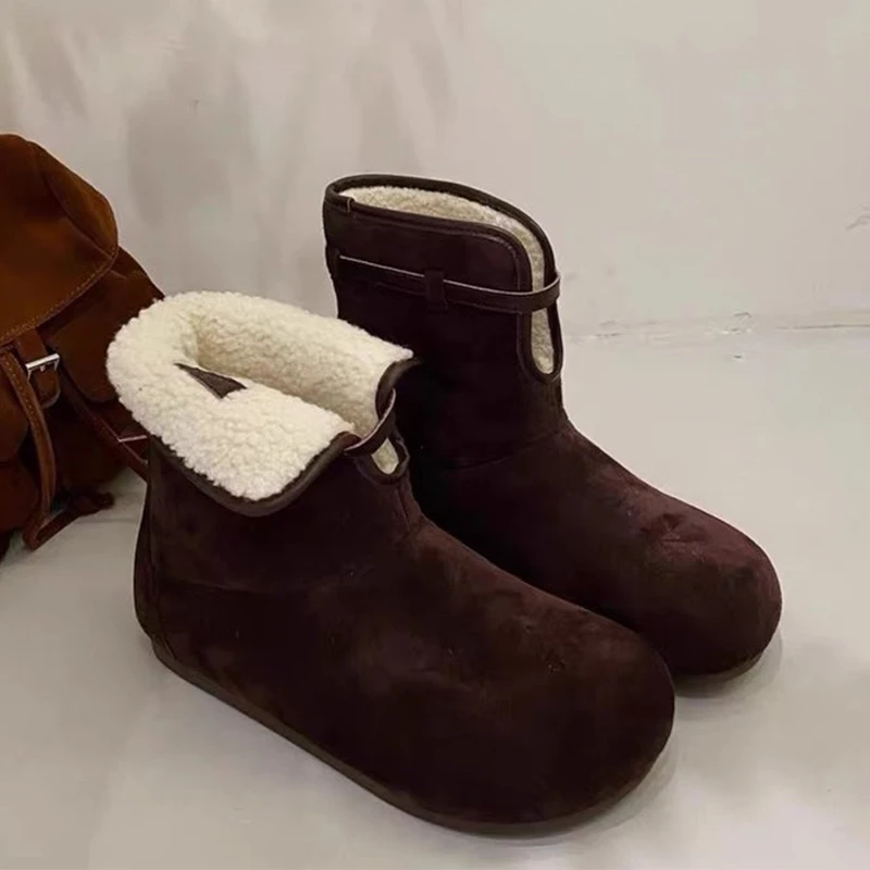 النساء الفراء الثلوج الأحذية الشقق حذاء رياضة دافئ أفخم أحذية بوت قصيرة امرأة 2025 الشتاء الاتجاه الرياضة حذاء كاجوال الجري الراحة Mujer بوتاس