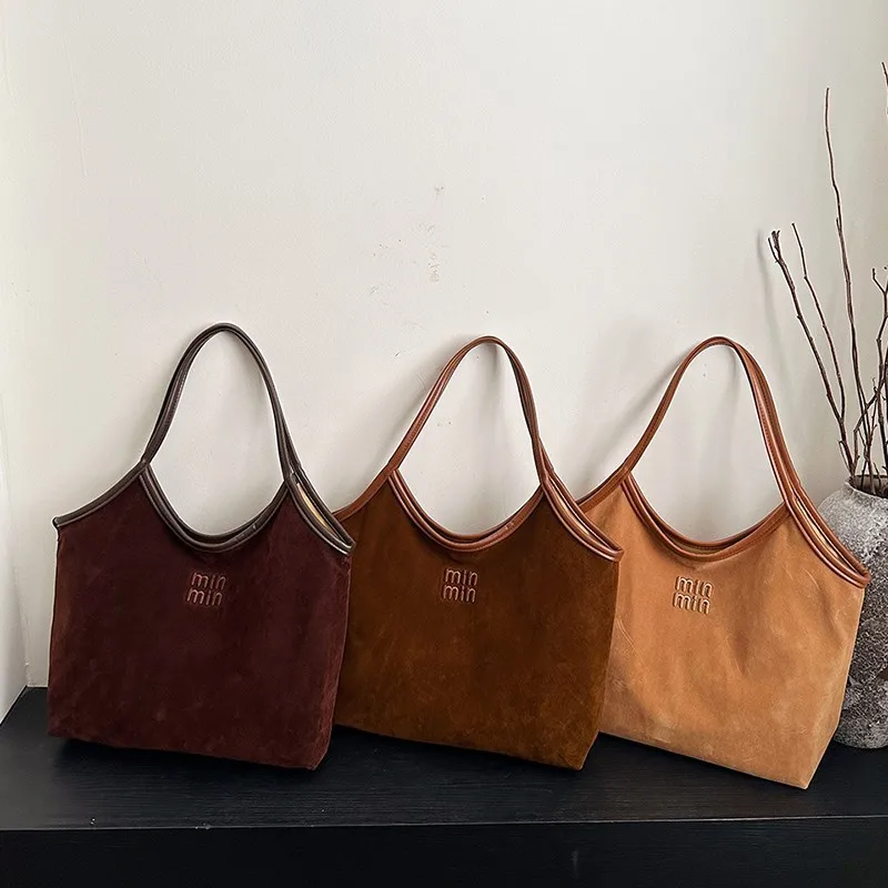 حقيبة حمل على طراز المصمم بتصميم عتيق، سعة كبيرة، موديل جديد 2025، حقيبة كتف واحدة للنساء