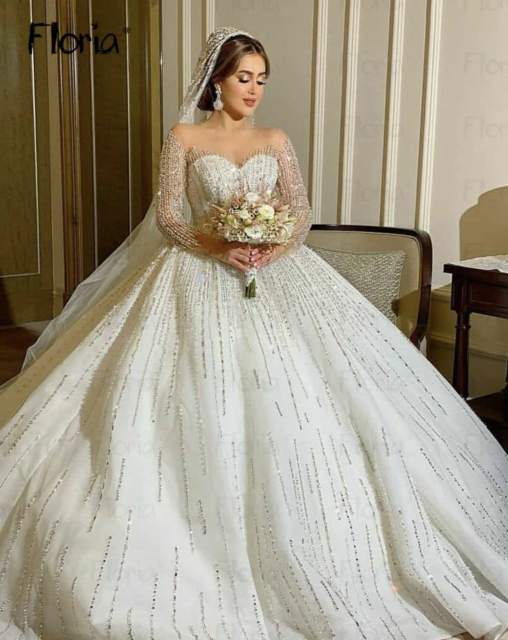 

Gorgeous 2024 Long Sleeve Wedding Dress Dubai Customized for Bride Beading Luxury Bridal Gowns Plus Size Vestido De Casamento