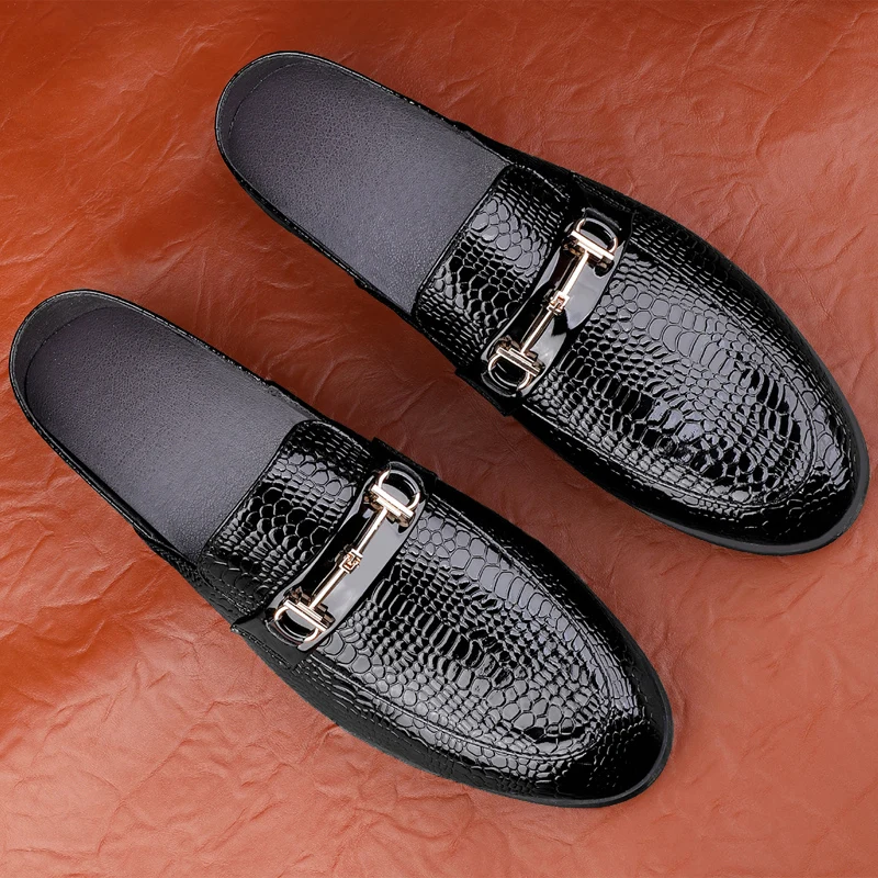 Men Luxury Designer patent Leather Mules Male Summer Fashion Casual Breathable Comfy Sandals Open Back Low-heel Slippers