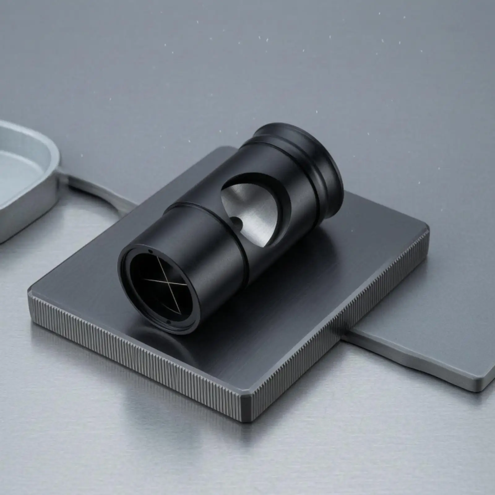 Metal Astronomical Eyepiece for Telescope Alignment 1.25 Inch Collimator with Side Opening and Dustproof Cover