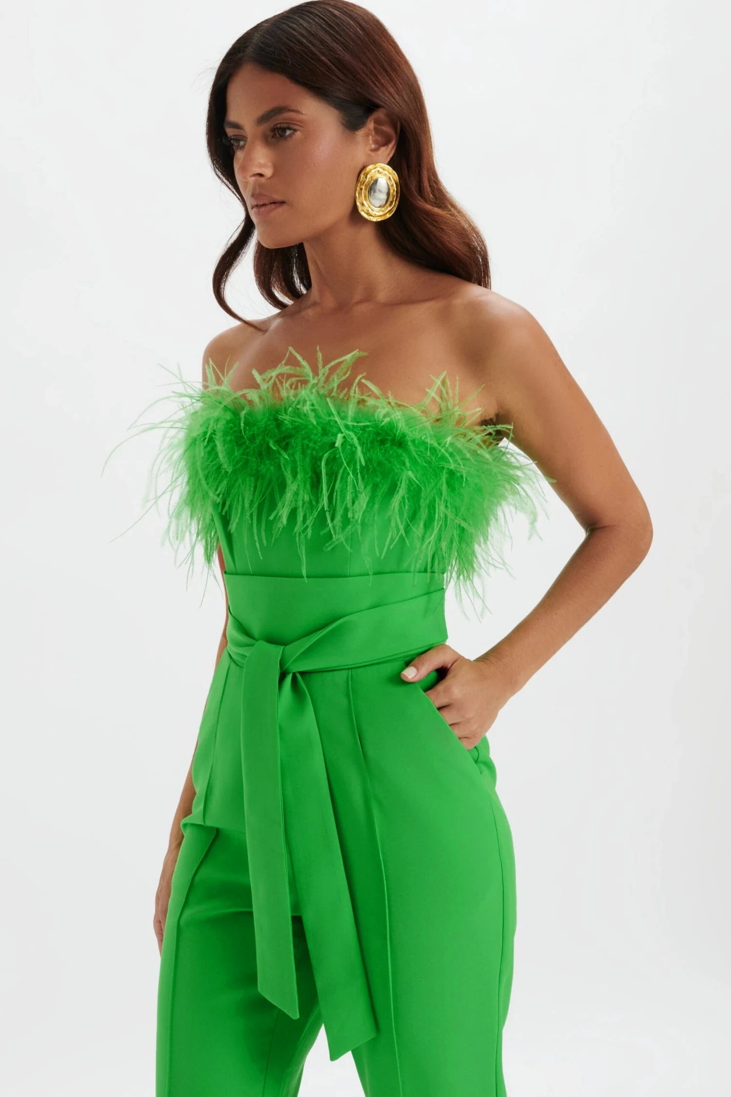 High-quality summer women's new green sexy off-shoulder feather sleeveless high-waist jumpsuit, fashionable backless party wear