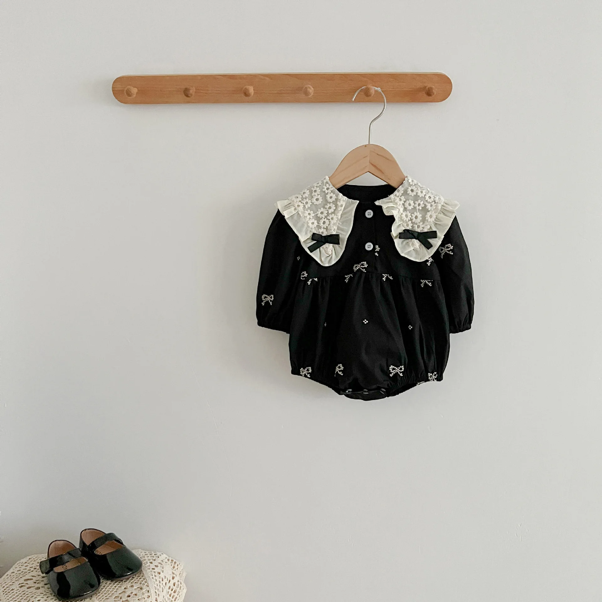 Frühling Schwestern Kleidung Mädchen Bogen Stickerei Spitze Kleidung Baby Strampler Baumwolle Säuglings Body Prinzessin Mädchen Schwester Familie Kleid – Detail 19