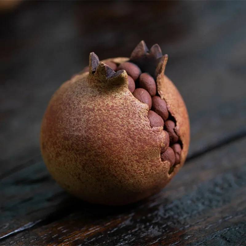 1Pcs Lovable Pomegranate Tea Pet Statues Chinese Yixing Zisha Duan Mud Pottery