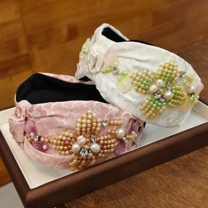 

Retro Luxury Jacquard Embroidery Headband Bead Flower Hair Hoop with Diamond Handmade Sewn Hairband Headpiece for Vacation