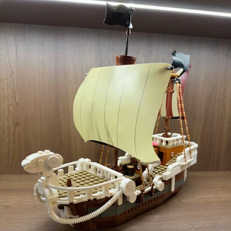 

Конструктор из 1376 деталей: пиратский корабль, модель корабля MOC, креативное украшение, коллекционный предмет, подарок на день рождения, совместим с LEGO.