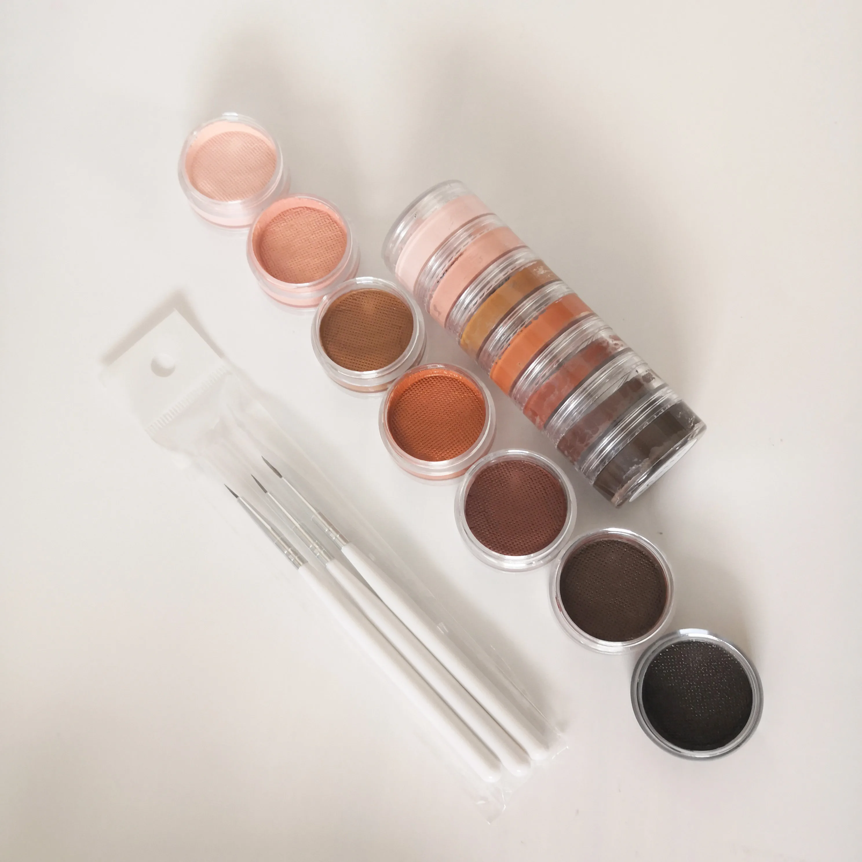 10g Pittura per il viso Eyeliner a base d'acqua Split Arcobaleno Torta Torre Forniture per pittura per il corpo Eyeliner attivato a doppio colore lavabile