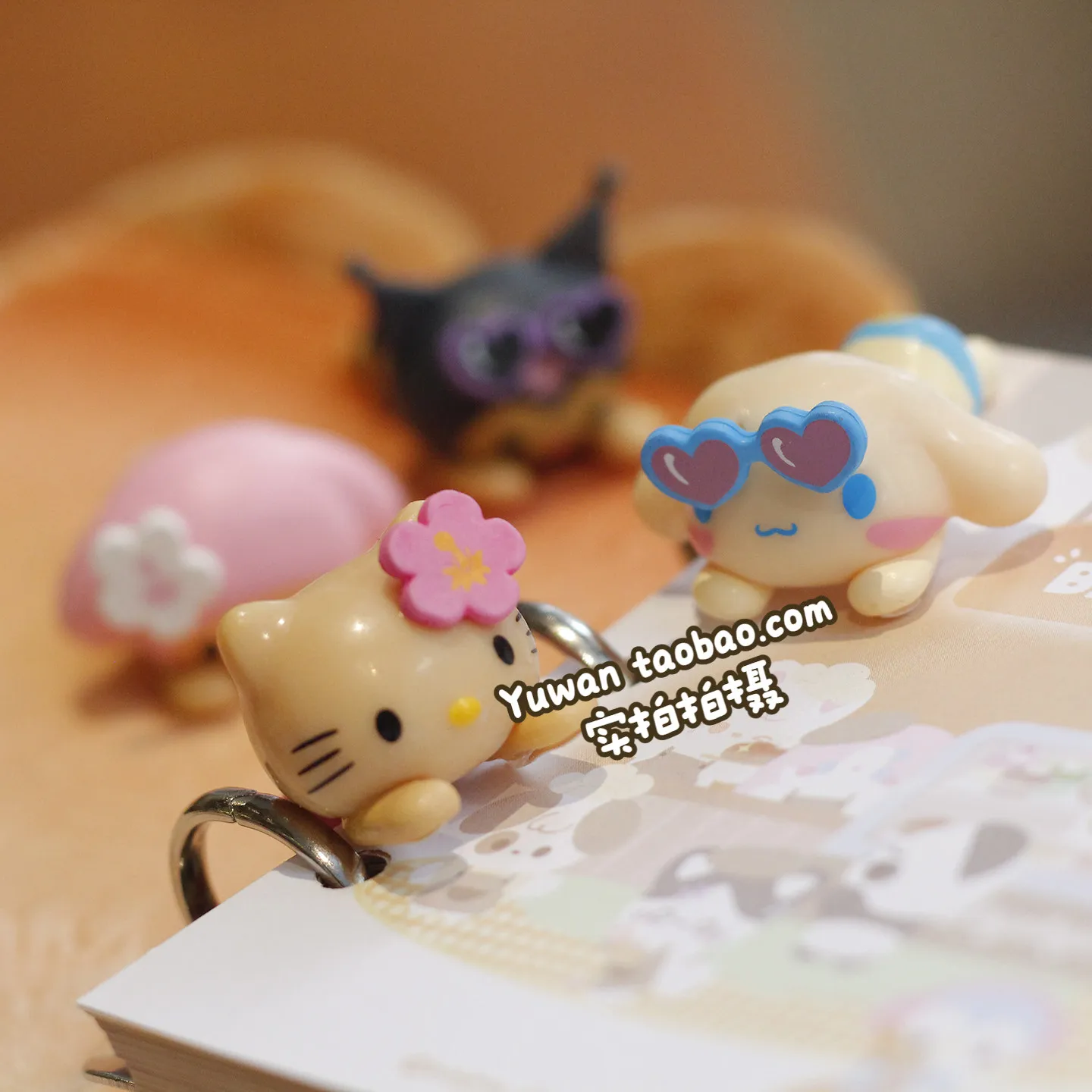 

Sanrio Pyoconoru Mascot 2 Cup Edge Figure Blind Box Set Hello Kitty My Melody Cinnamoroll Kuromi Cup Hanger Toys Desk Decor Gift
