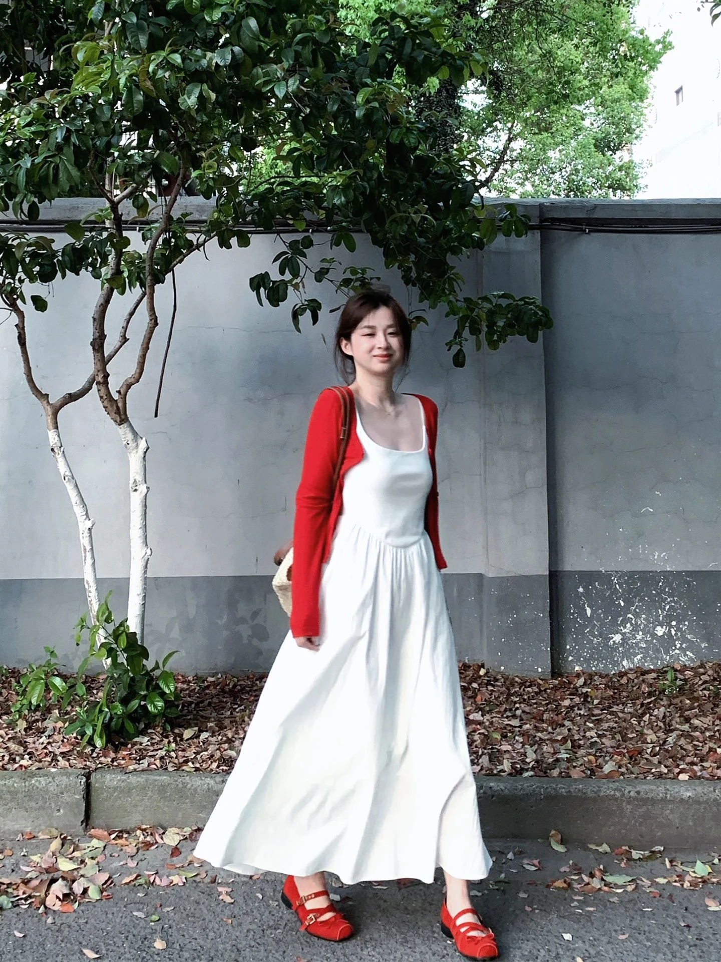 

Красный вязаный кардиган и платье в корейском стиле: модный комплект для весны и осени, теплый, с длинными рукавами, на пуговицах, миди, для женщин