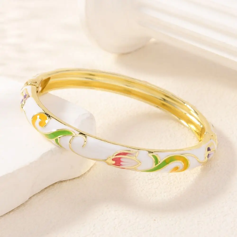 Classic Enamel Chinese Cloisonne Bracelet Open Traditional Lotus Flower Bangle Vintage Ethnic Cheongsam Bracelet Lady