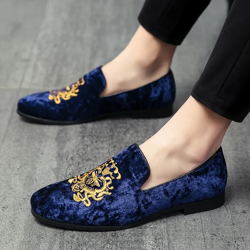 2024 Wedding Dress Shoes Casual Men Loafers New Big Size Lazy Peas Shoes Embroidery Moccasins Suede Leather Shoes Zapatos 48 47