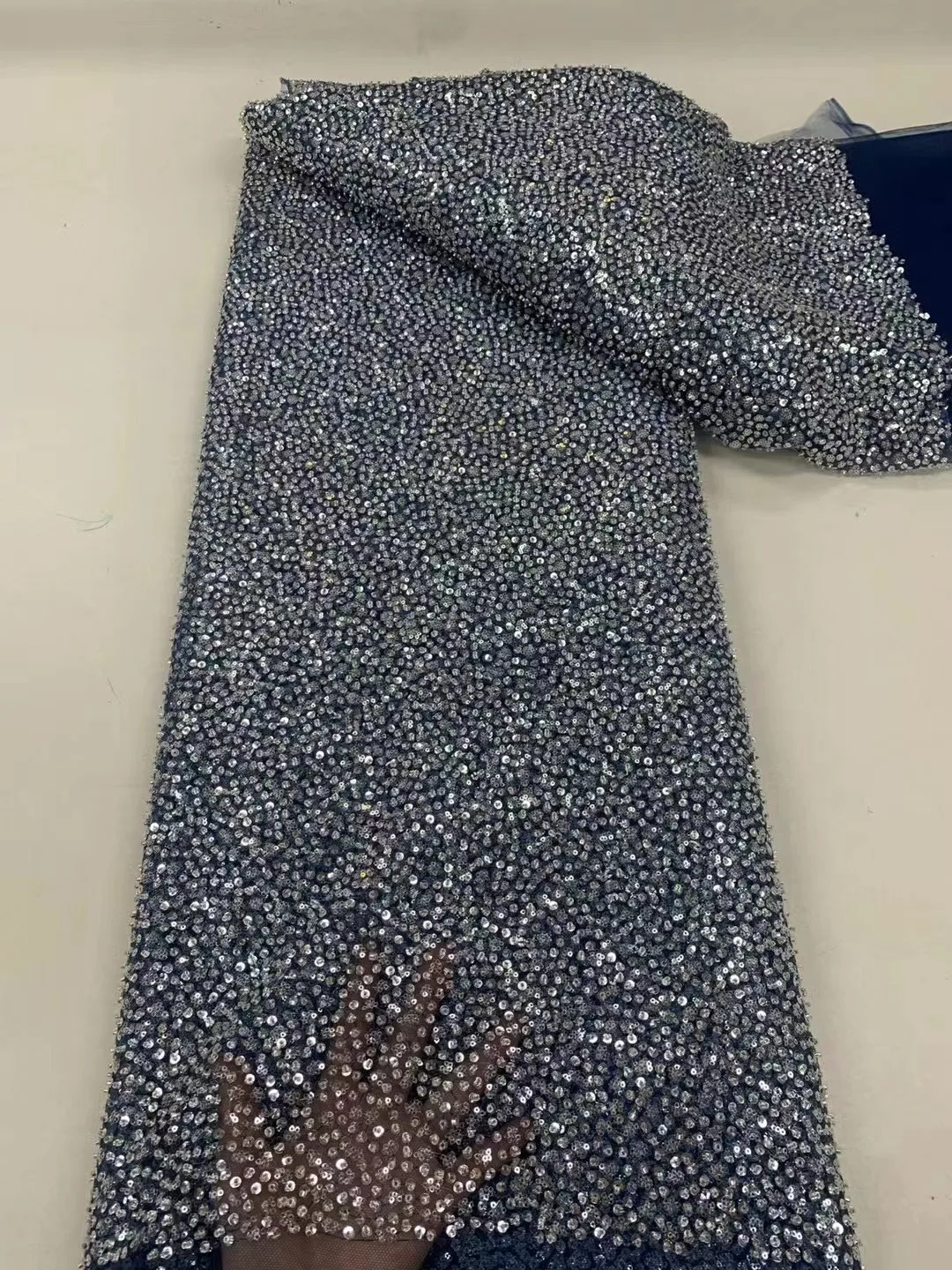 

Latest Sequin Fabric 2023 Beaded Lace Fabric Embroidered Tulle Mesh Fabric Sewing African Lace Fabric for Wedding Party 5 Yards