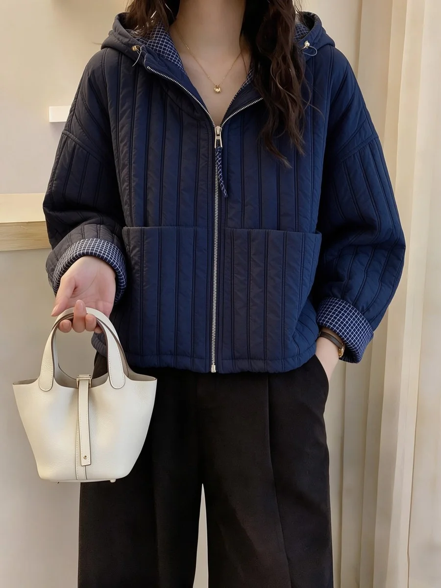 Young Stylish Short Lightweight Cotton Jacket Women's Loose Fit Autumn Winter Polyester Fabric Zipper Closure Casual Wear