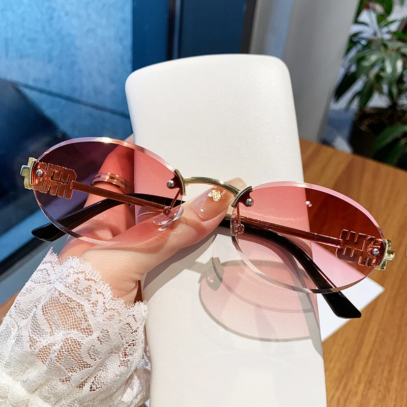 نظارات شمسية بإطار بيضاوي جديد بدون إطار بحافة مقطوعة نظارات شخصية تصميم عصري نظارات شمسية بإطار صغير 90289 #5