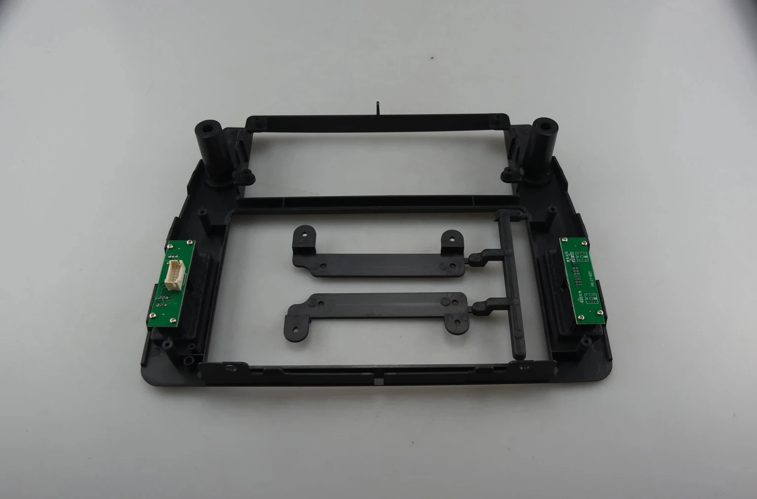 9 Inch Car Fascia Radio Panel for Volkswagen VW Passat (B5) 2000-2005 Dash Kit Install Facia Console Bezel Adapter Plate Trim