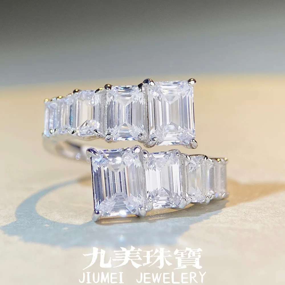

PT950 platinum wedding ring, available in both men's and women's styles, adjustable opening for the ring opening.