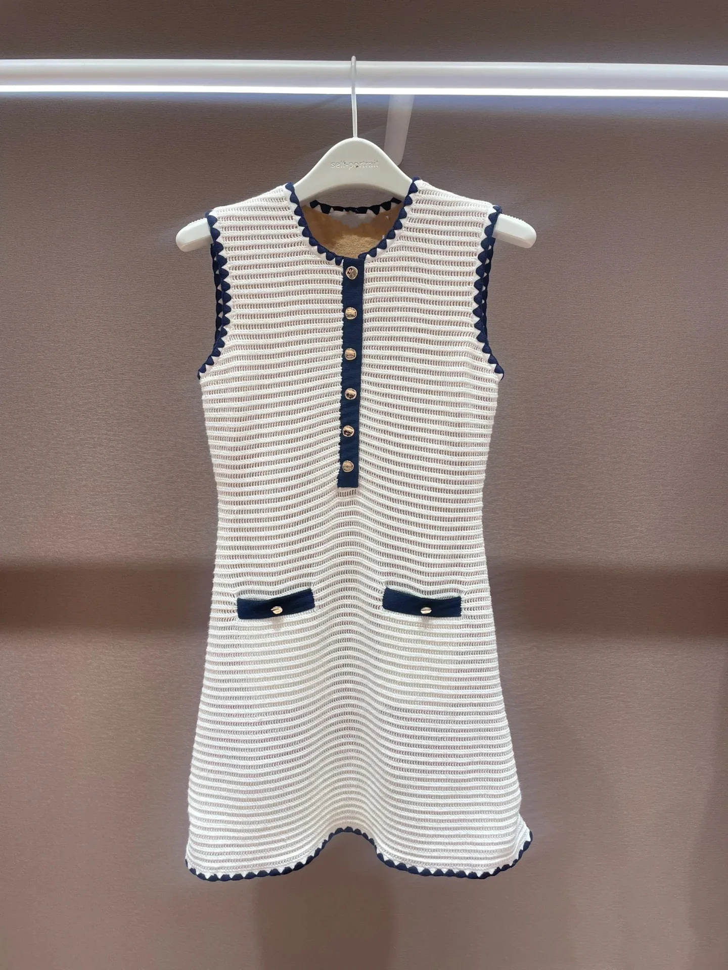 2024 Summer Women Off-White Knitted Dress Slim Fit Sleeveless Office Ladies Elegant Mini Dress