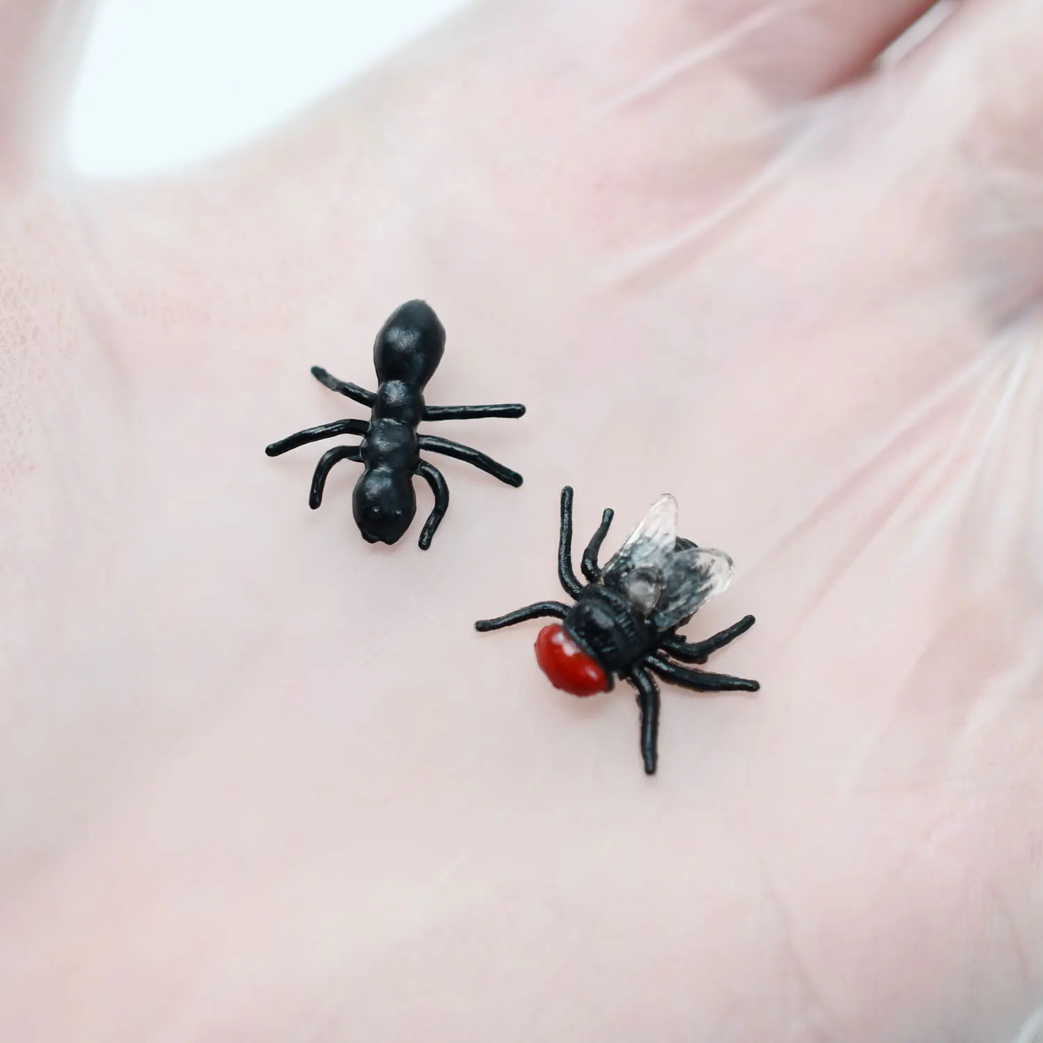 Topranc 30 Stück Kunststoff-PVC-Ameisen- und Fliegenimitate, Angelköder, Künstliche Fliegenfischerköder, Angelzubehör – Detail 7