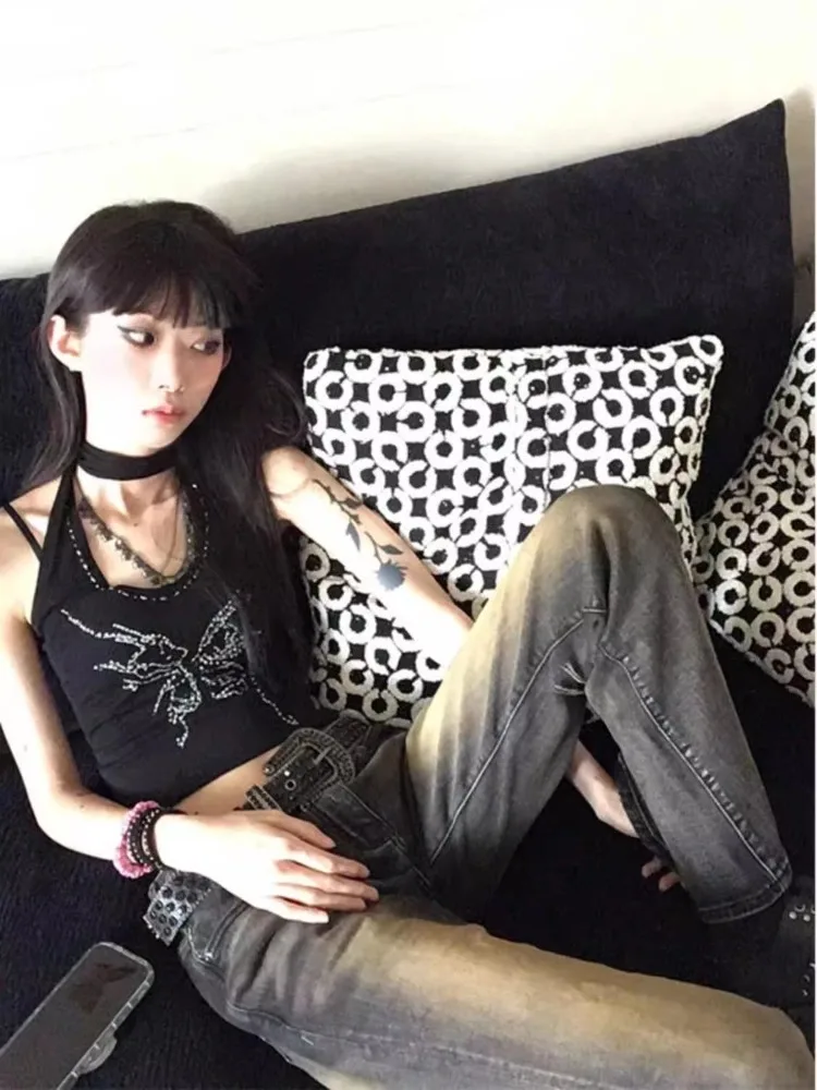 เสื้อกล้ามครอปพิมพ์ลายวินเทจสำหรับผู้หญิง ปี 2025 แบบใหม่ ไม่มีแขน ทรงเข้ารูป โชว์เอว สไตล์ Y2K สำหรับสาวมั่น