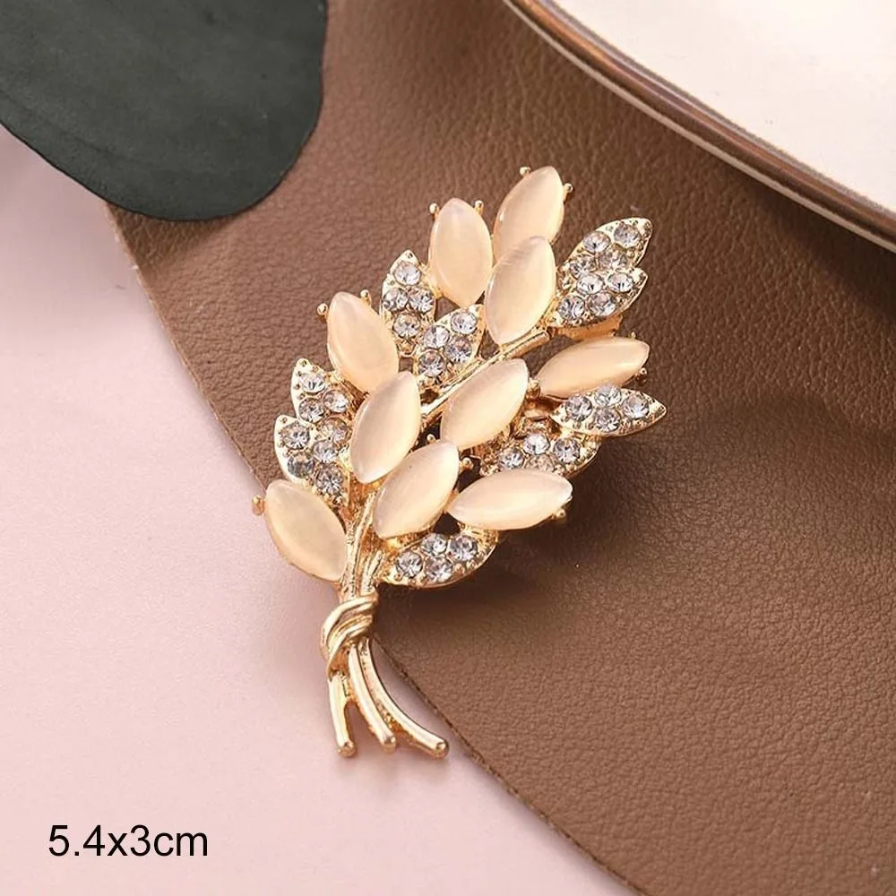 High-end Opal Stone Flower Pearl Brooch Anti-glare Headscarf Accessory Alloy Pin Butterfly Flower Brooch Women