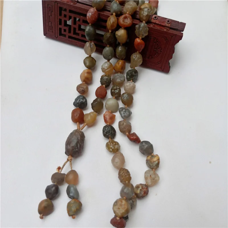 Supply Alashan Gobi Jade Raisin Rough Sugar Heart Agate Tendon Stone 108 Necklace image 4