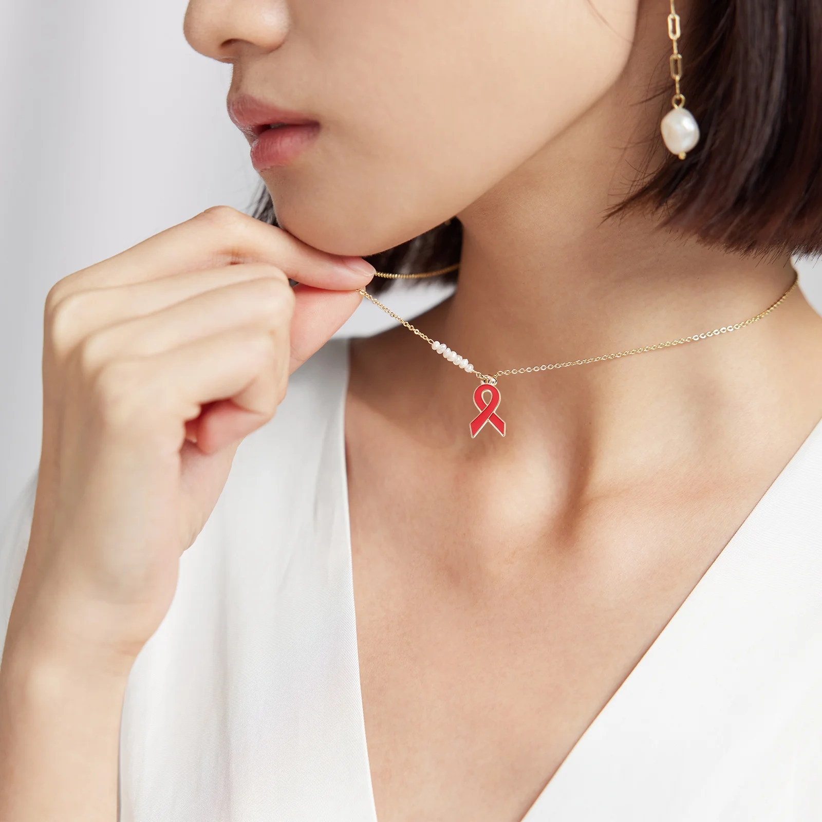 

26Pcs Aids Awareness Ribbon Charms Alloy Ribbon-Shaped Ornaments for DIY Jewelry Making Craft Pendants Necklace Earring Decor