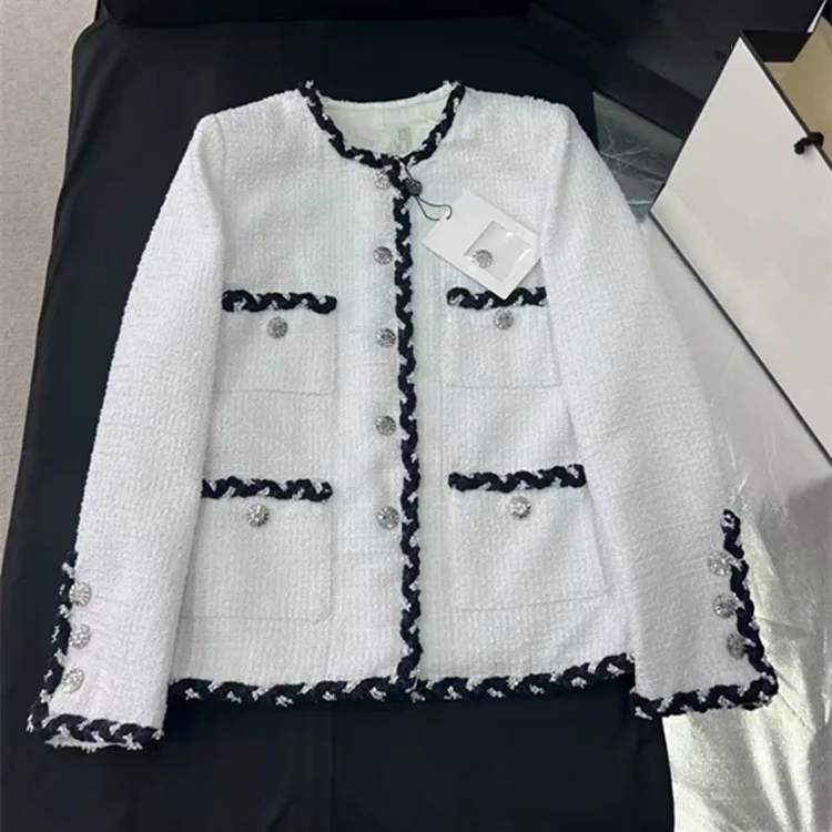 Customization European women's fashion 2026 spring new styles Long-sleeved single-button tweed coat and short pants set