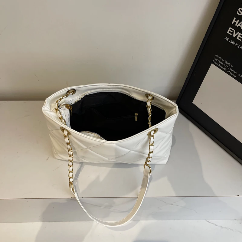 우아한 가죽 클래식 디자이너 파리 스타일 가방 트렌디한 크로스바디 핸드백 여성용 단색 레저 및 비즈니스용