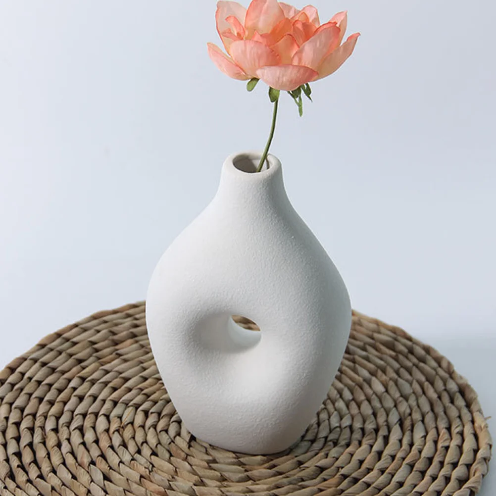 

1Pcs Hollow Ceramic Vase Decorative Vase for Home Office Flower Arrangement Storage Container Office Flower Container