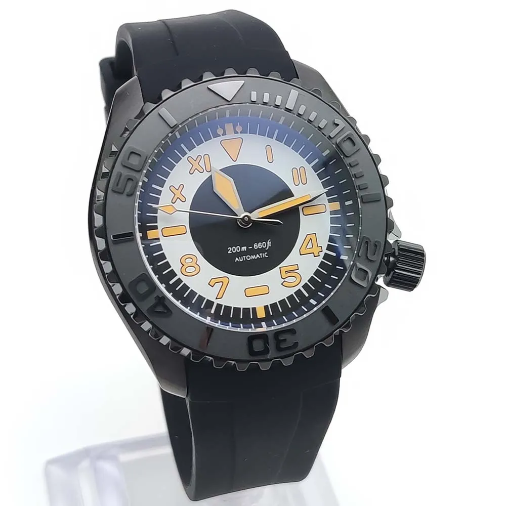 Black Fashion Business Watch High Quality Sapphire Glass NH35 Movement New Waterproof Men\'s Watch Luminous