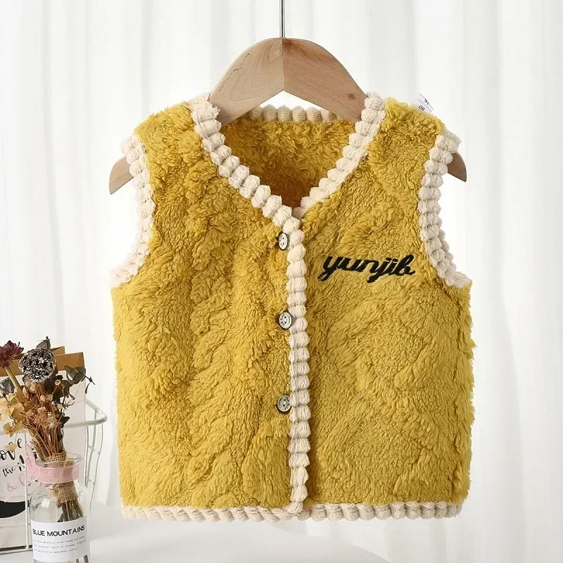 Gilet per bambini Gilet di flanella Cardigan spesso Stile autunnale e invernale I vestiti per la casa per bambini piccoli possono essere indossati