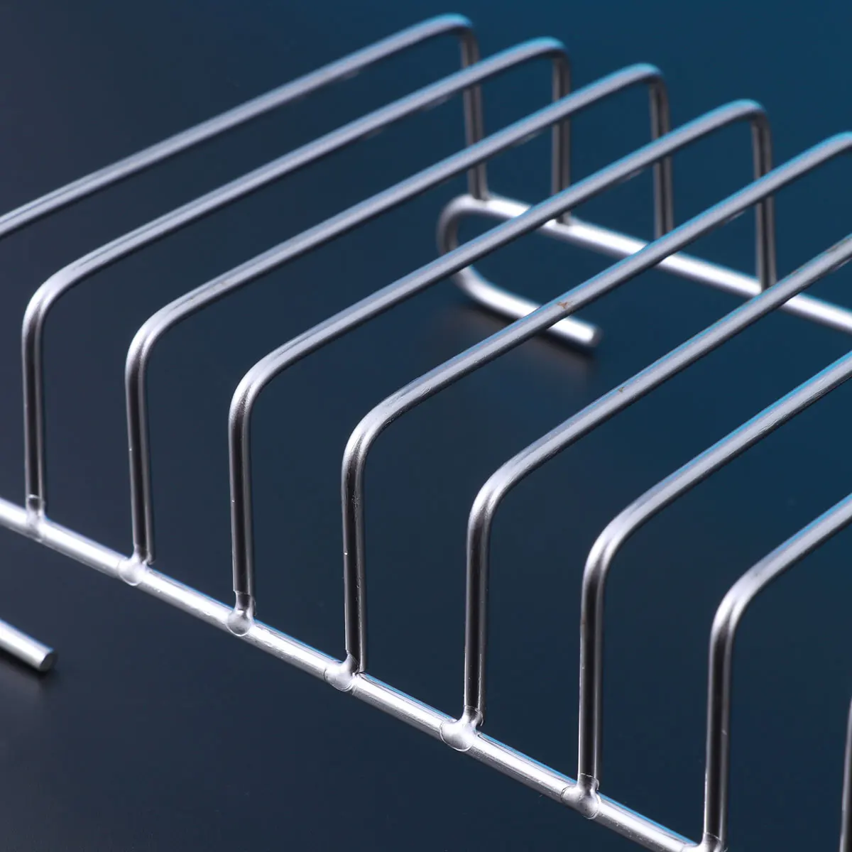 

High Grade Stainless Steel Bread Rack Cooling Grid Non-Stick Food Holder Suitable for Home Outdoor Camping Cake Biscuit Candy